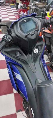 Xe côn tay Yamaha Exciter 155 VVA xanh dương. Mua bán Xe máy tại Quận 8 Tp Hồ Chí Minh được đăng bởi Minh Út