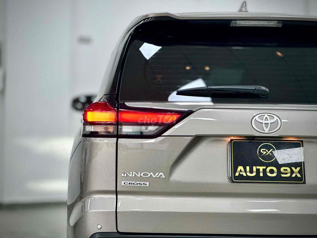 🚘 Toyota Innova 2024 Cross 2.0 CVT - 18.000 km. Mua bán Ô tô tại Thành phố Thủ Đức Tp Hồ Chí Minh được đăng bởi Tấn Lợi  hình 16