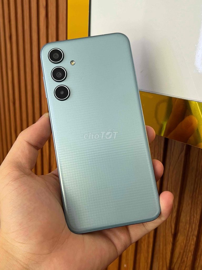 Samsung M35 5G 256GB Xám 8GB. Mua bán Điện thoại tại Quận 12 Tp Hồ Chí Minh được đăng bởi OkShop hình 1