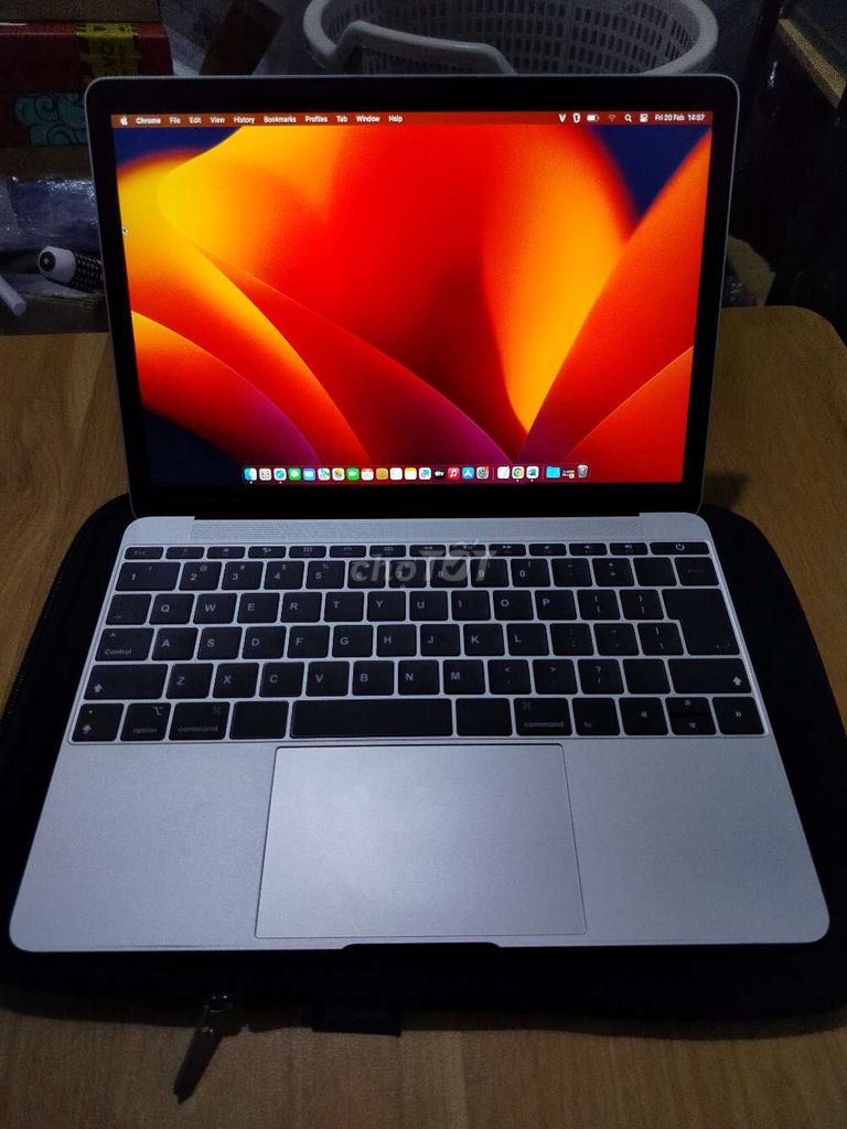 Apple Macbook Retina 12 inch 256GB Bạc. Mua bán Laptop tại Thành phố Trà Vinh Trà Vinh được đăng bởi Văn Hiệp hình 1
