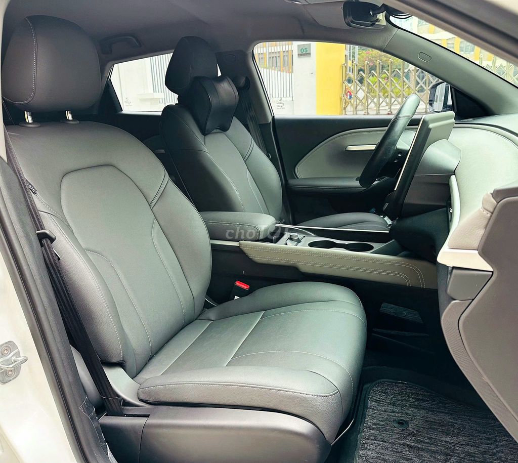 VinFast VF6 ECO 2025 Trắng. Mua bán Ô tô tại Quận Cầu Giấy Hà Nội được đăng bởi ĐẶNG QUANG HUY hình 13