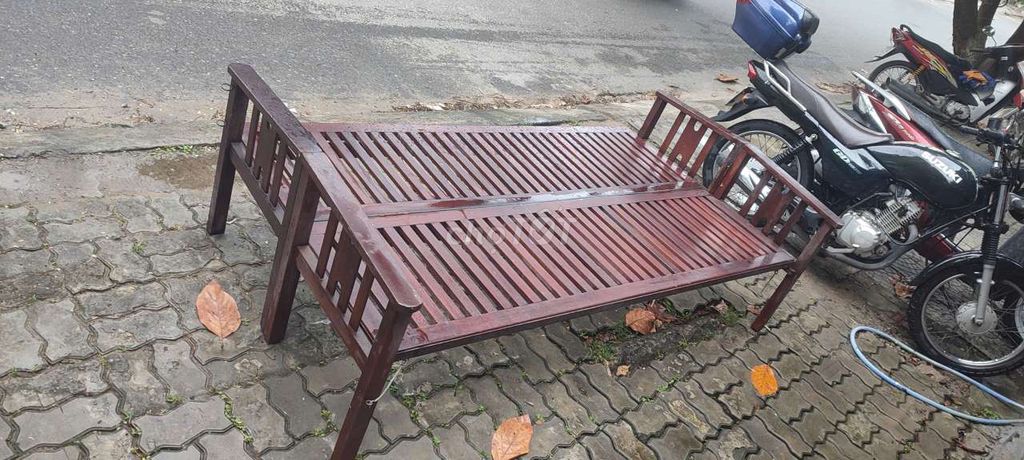 Ghế ngả thành giường Gỗ tự nhiên. Mua bán Giường, chăn ga gối nệm tại Quận Cẩm Lệ Đà Nẵng được đăng bởi Ngọc Hân hình 1