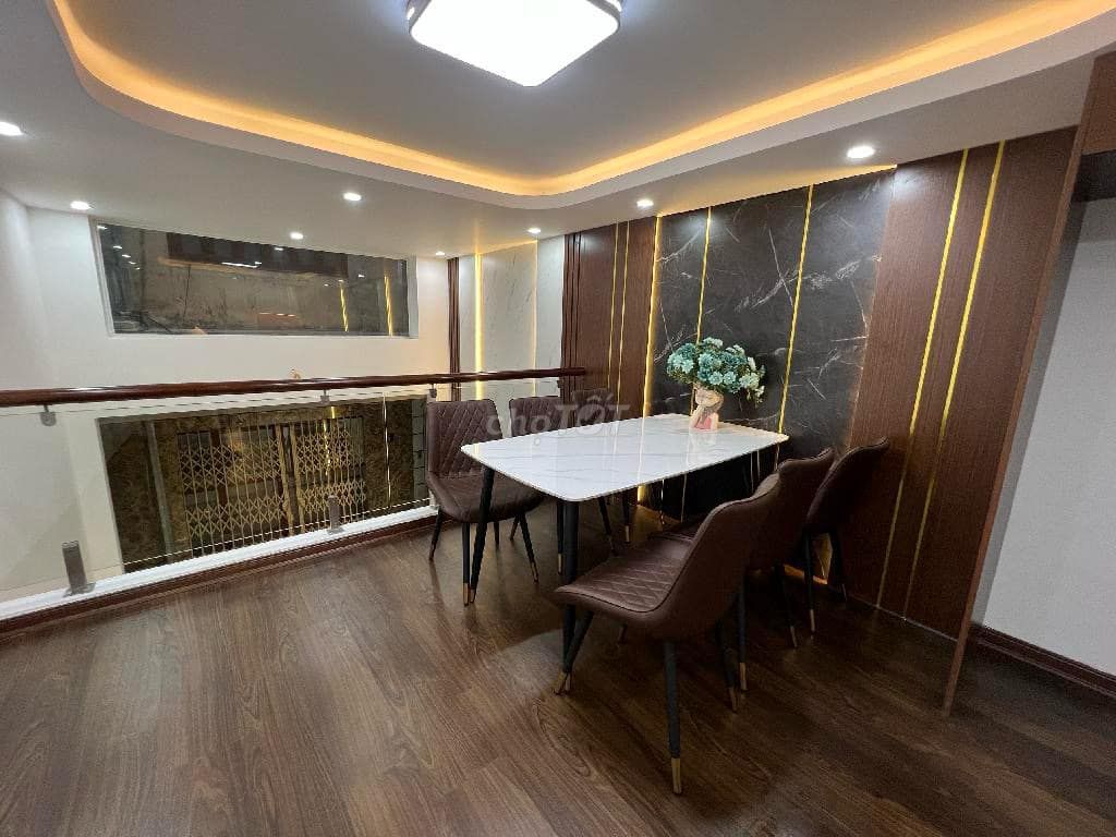 Bán Nhà Bạch Mai – Nhà Đẹp Lung Linh, 38m² – Giá 6 Tỷ