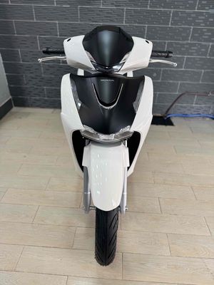 Honda SH160i ABS 2026 Trắng