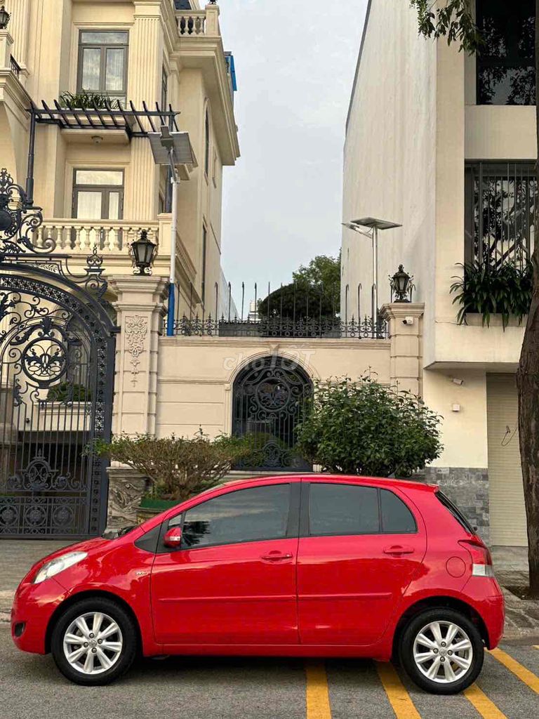 Toyota Yaris 2012 1.5 AT - 58000 km. Mua bán Ô tô tại Thành phố Thủ Dầu Một Bình Dương được đăng bởi Nguyễn Trung Hiếu hình 3