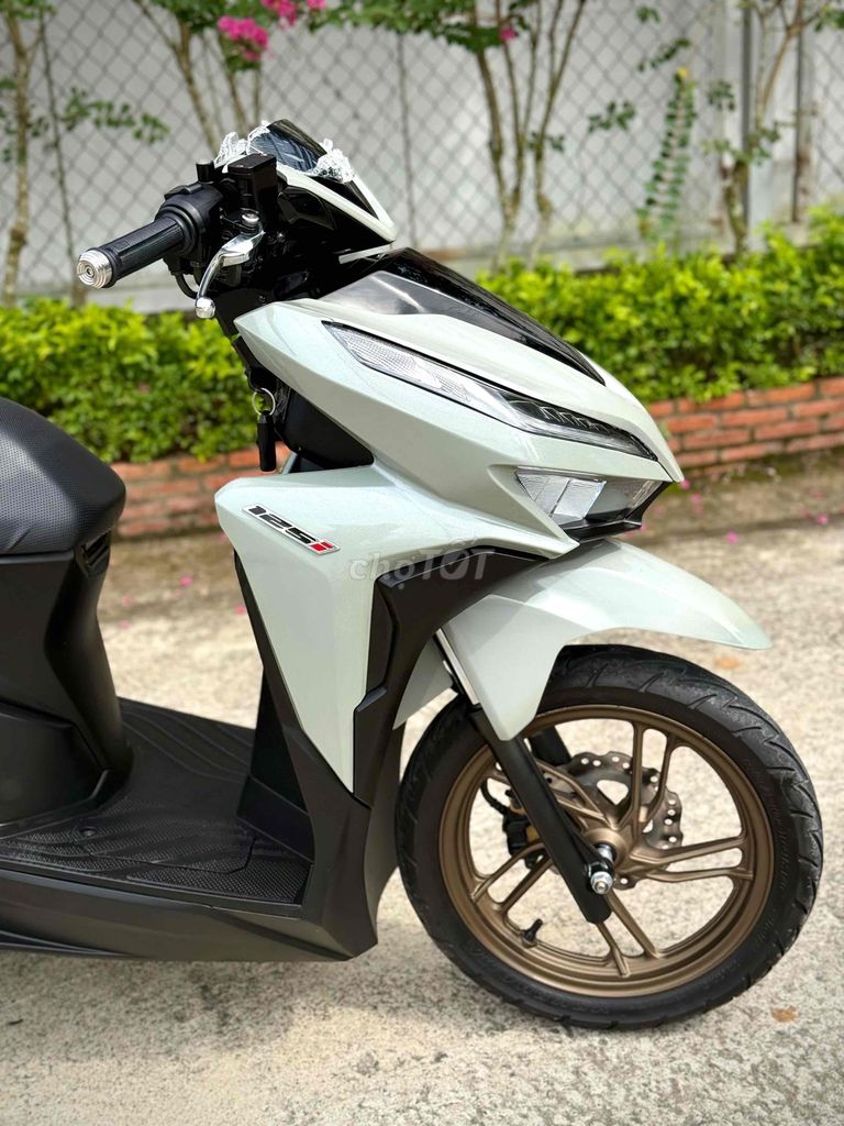 vario 125 , chính chủ bs 64. Mua bán Xe máy tại Thị xã Bình Minh Vĩnh Long được đăng bởi Khánh Xe Máy hình 6