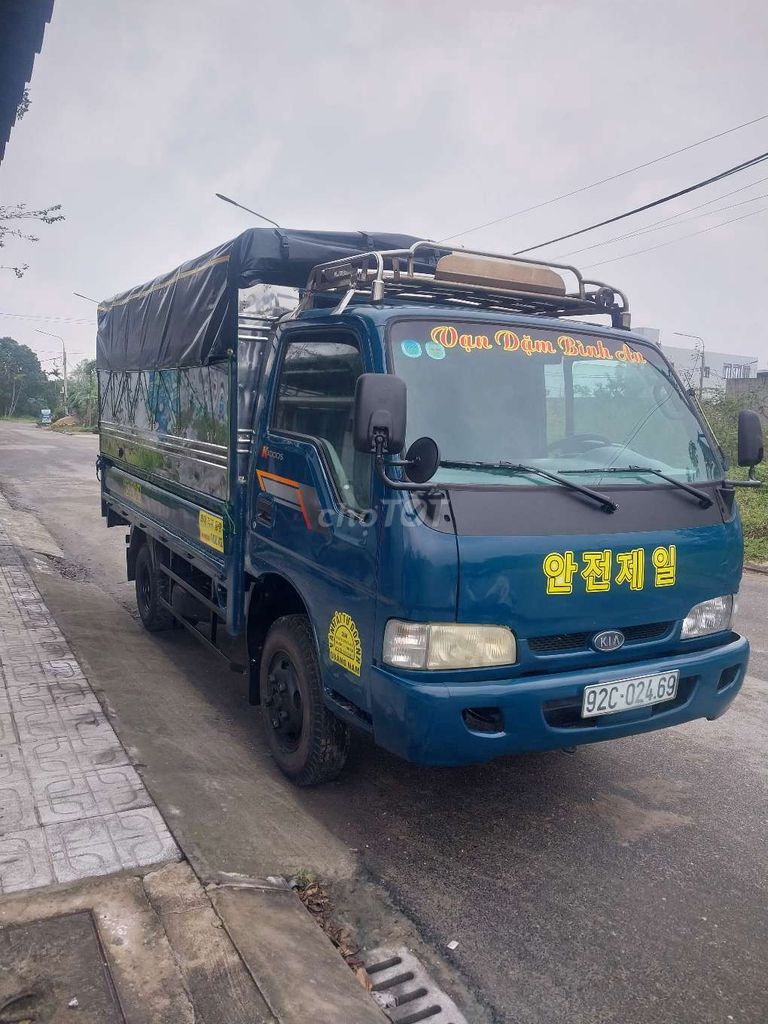 Kia k3000 đời 2010