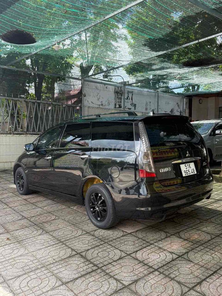 Mitsubishi Grandis 2005 ,std.xe đẹp ko lỗi. Mua bán Ô tô tại Thành phố Bà Rịa Bà Rịa - Vũng Tàu được đăng bởi Thiên Phát ô tô cũ hình 3