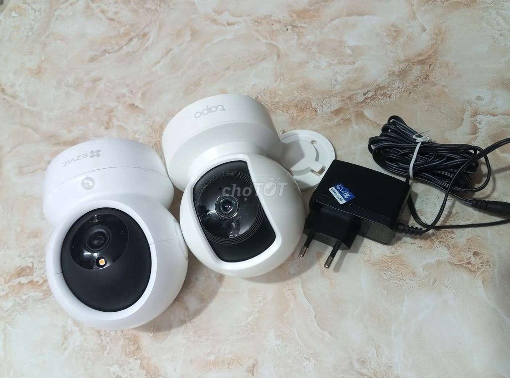 300k/Cam 3mp 2k Wifi Tapo C212 +64GB. Mua bán Máy ảnh, Máy quay tại Quận Nam Từ Liêm Hà Nội được đăng bởi Anh Thanh hình 1