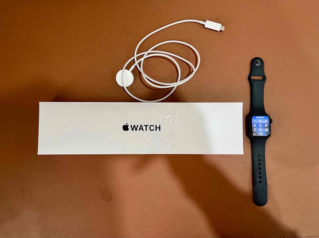 Apple Watch SE2 GPS 40mm Đen. Mua bán Thiết bị đeo thông minh tại Quận Hai Bà Trưng Hà Nội được đăng bởi Nguyễn Hoàng Việt hình 1