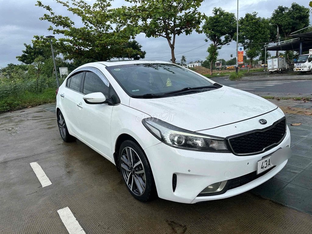 Kia Cerato 2016 Белый 75000 км