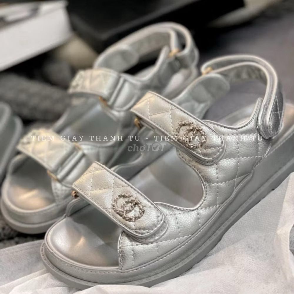 Giày sandal Nữ Bạc size 36. Mua bán Giày dép tại Thành phố Vũng Tàu Bà Rịa - Vũng Tàu được đăng bởi Nu Ni hình 1