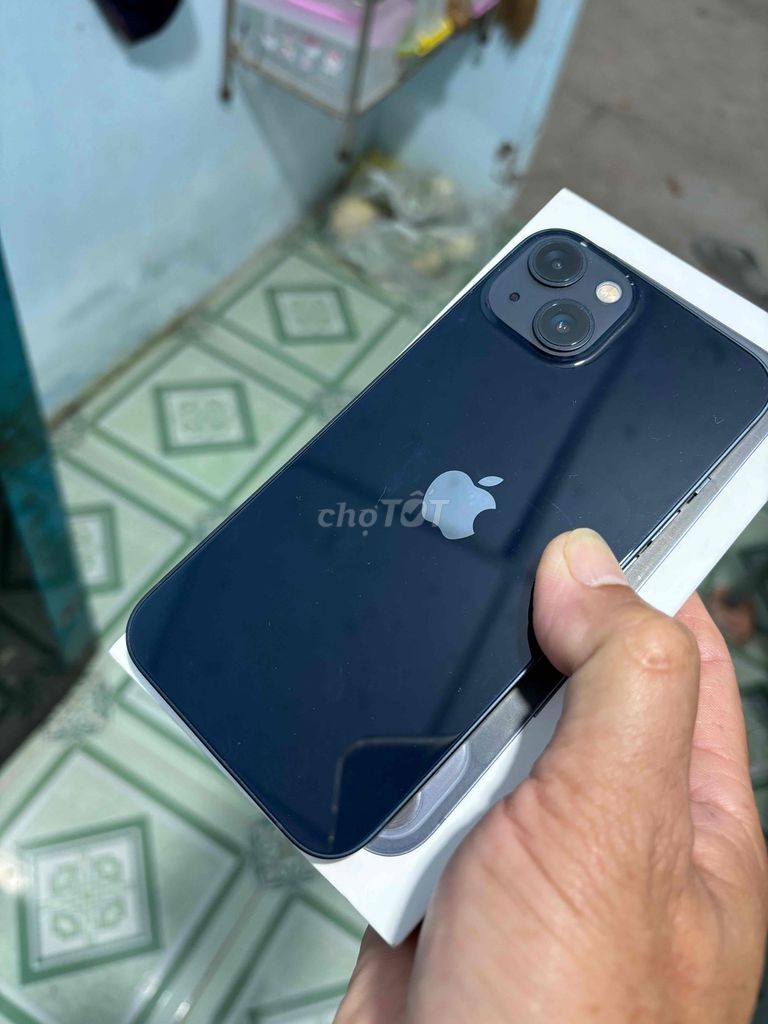 Apple iPhone 13 128GB Đen. Mua bán Điện thoại tại Huyện Mang Thít Vĩnh Long được đăng bởi mi ni hình 1