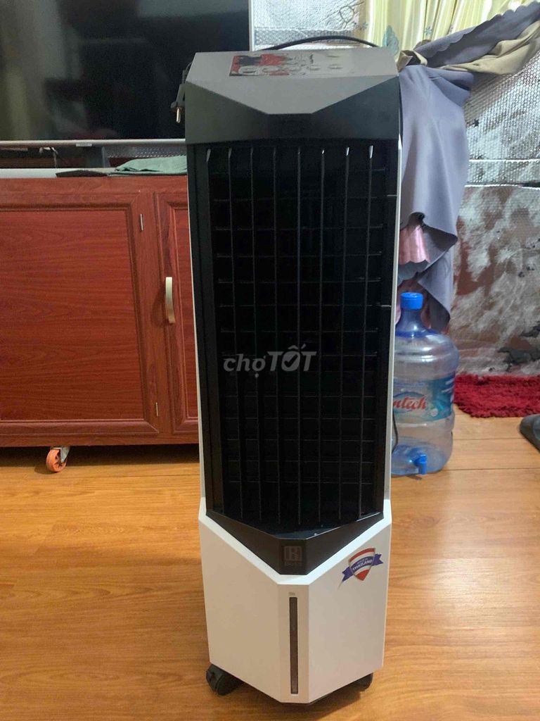 bán quạt hơi nước boss s102 100w còn tốt