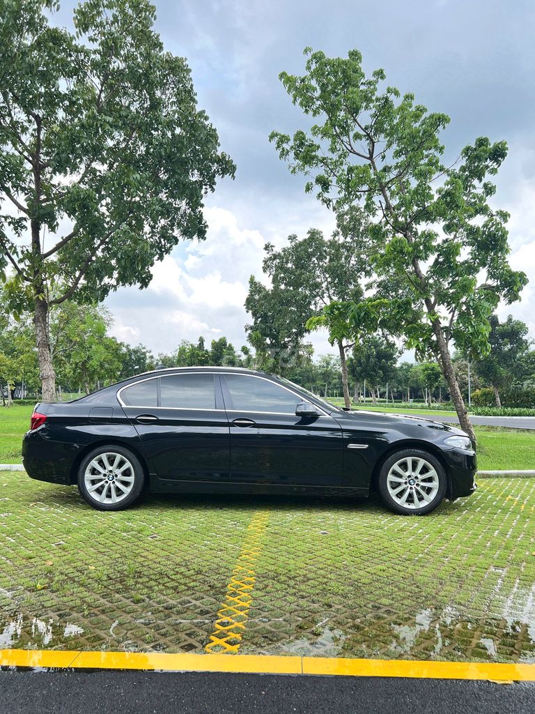 BMW 520i model 2017 Xe Zin trùm mền đi ít. Mua bán Ô tô tại Quận 7 Tp Hồ Chí Minh được đăng bởi tuấn anh hình 3