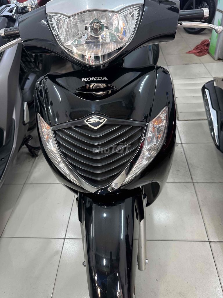 Хонда SH 2008 черная