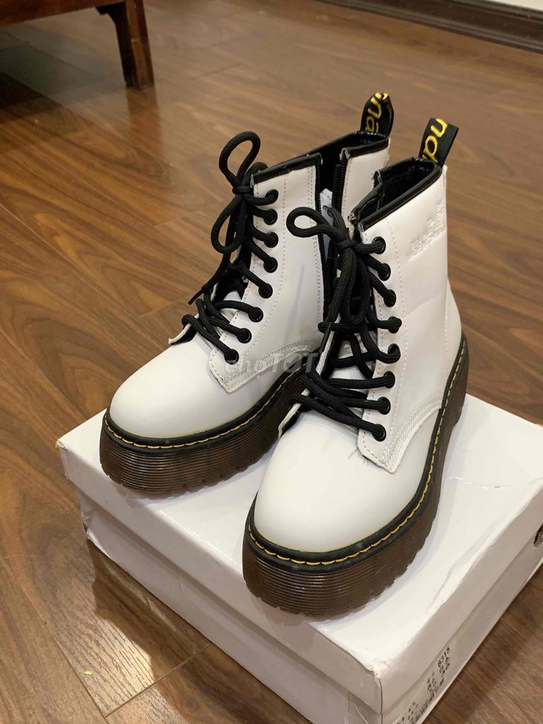 Bốt cao cổ nữ size 36 Mới 90%. Mua bán Giày dép tại Quận Bắc Từ Liêm Hà Nội được đăng bởi Mai anh hình 1