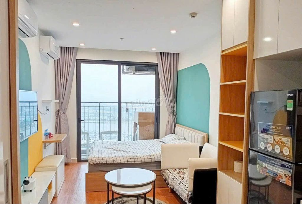 Студия с мебелью в Vinhomes Ocean Park