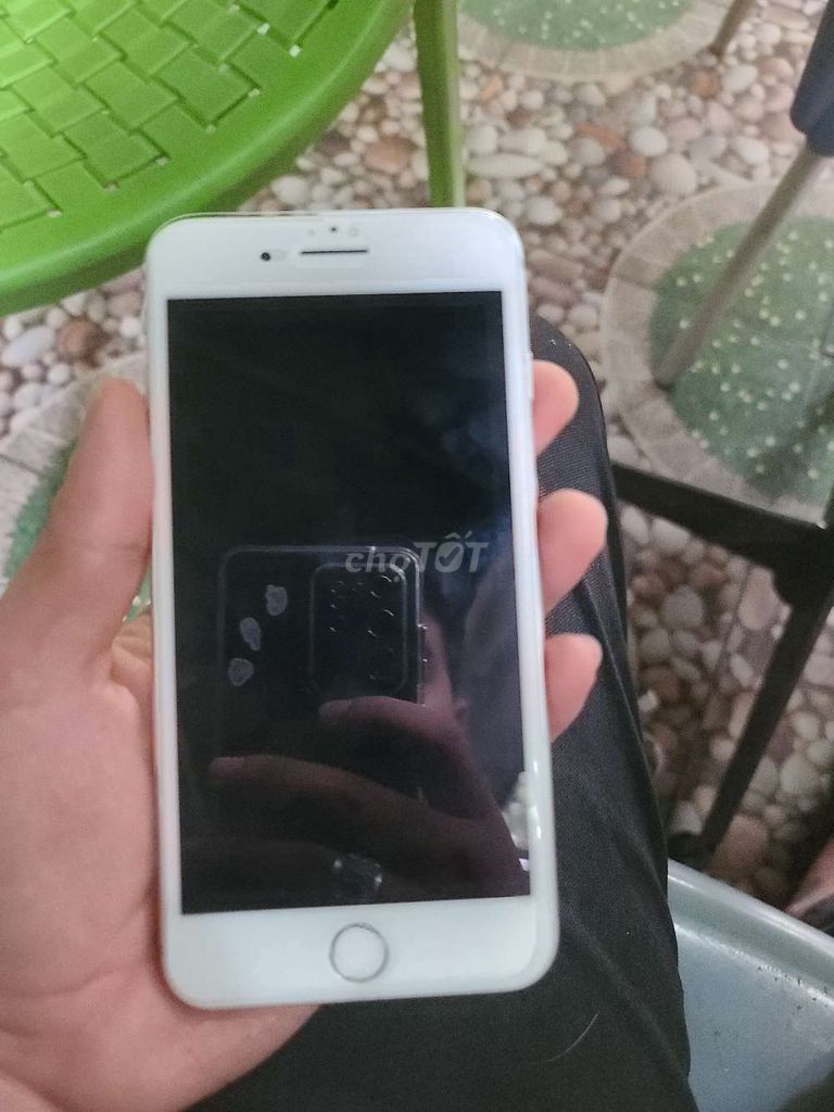 IPhone 8 Plus trắng 64gb quốc tế