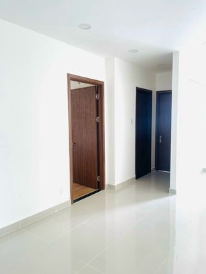Cho thuê căn hộ Western Capital 2PN view hồ bơi hướng mát
