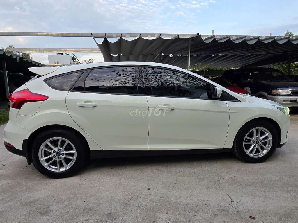 Ford Focus 2018 1.5 Turbo Trắng. Mua bán Ô tô tại Quận 12 Tp Hồ Chí Minh được đăng bởi Sĩ Nguyễn hình 5