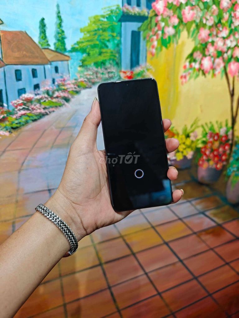 Oppo Find X8 Ultra 256GB Đen sạc mới hơn 100 lần. Mua bán Điện thoại tại Thành phố Thuận An Bình Dương được đăng bởi Đạt Bình Dương hình 1