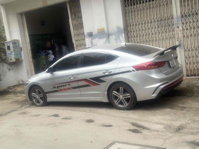 Hyundai Elantra 2018 1.6 turbo- Sport -77533 km. Mua bán Ô tô tại Quận Bình Tân Tp Hồ Chí Minh được đăng bởi Trọng Nguyên