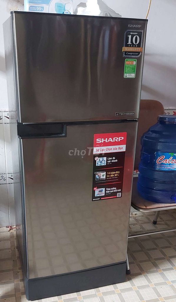 Tủ lạnh Sharp 165L Xám. Mua bán Tủ lạnh tại Quận Ninh Kiều Cần Thơ được đăng bởi Trần Thanh Sơn hình 1
