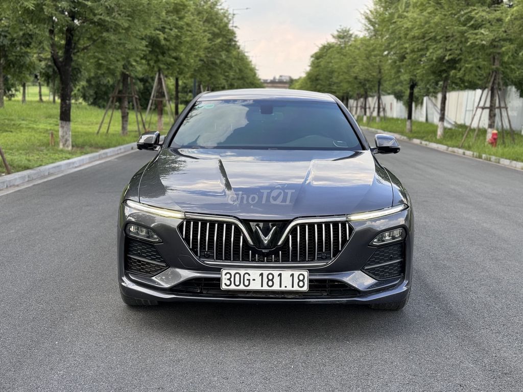 Vinfast Lux A bản premium 2019 - 56000 km 1 chủ