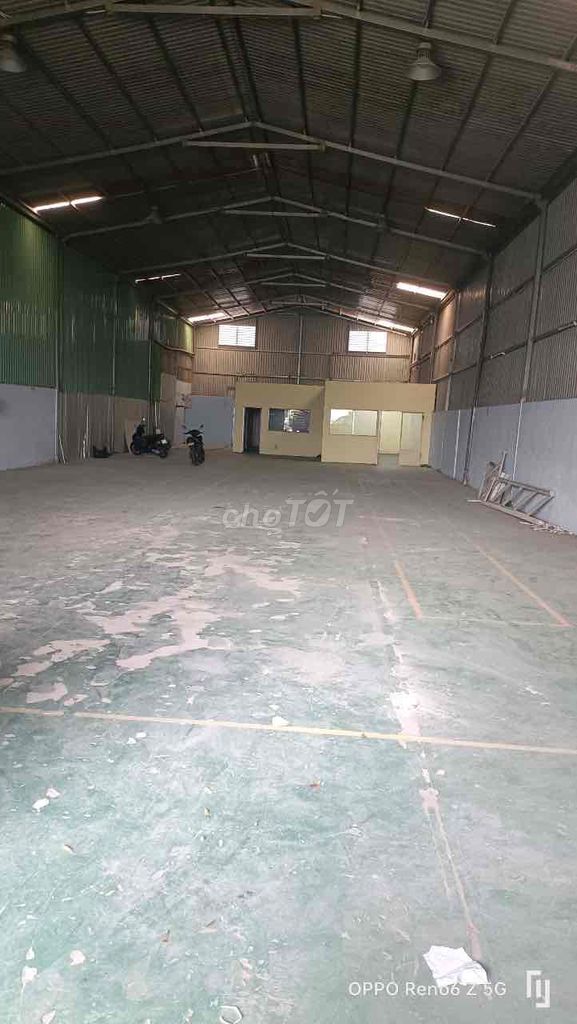 Cho thuê kho xưởng 1000m2 tại Hà Huy Giáp, Q12