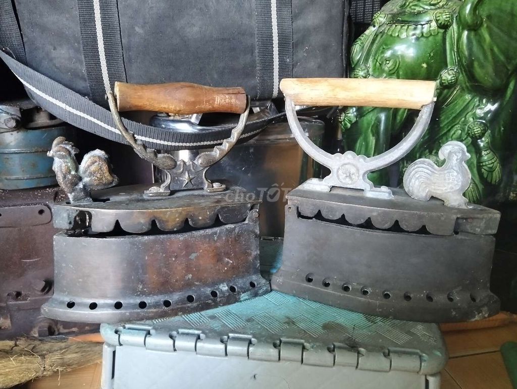 Đồ sưu tầm Kim loại, gỗ Nhiều màu. Mua bán Đồ sưu tầm, đồ cổ tại Quận Bình Thuỷ Cần Thơ được đăng bởi Phong hình 1