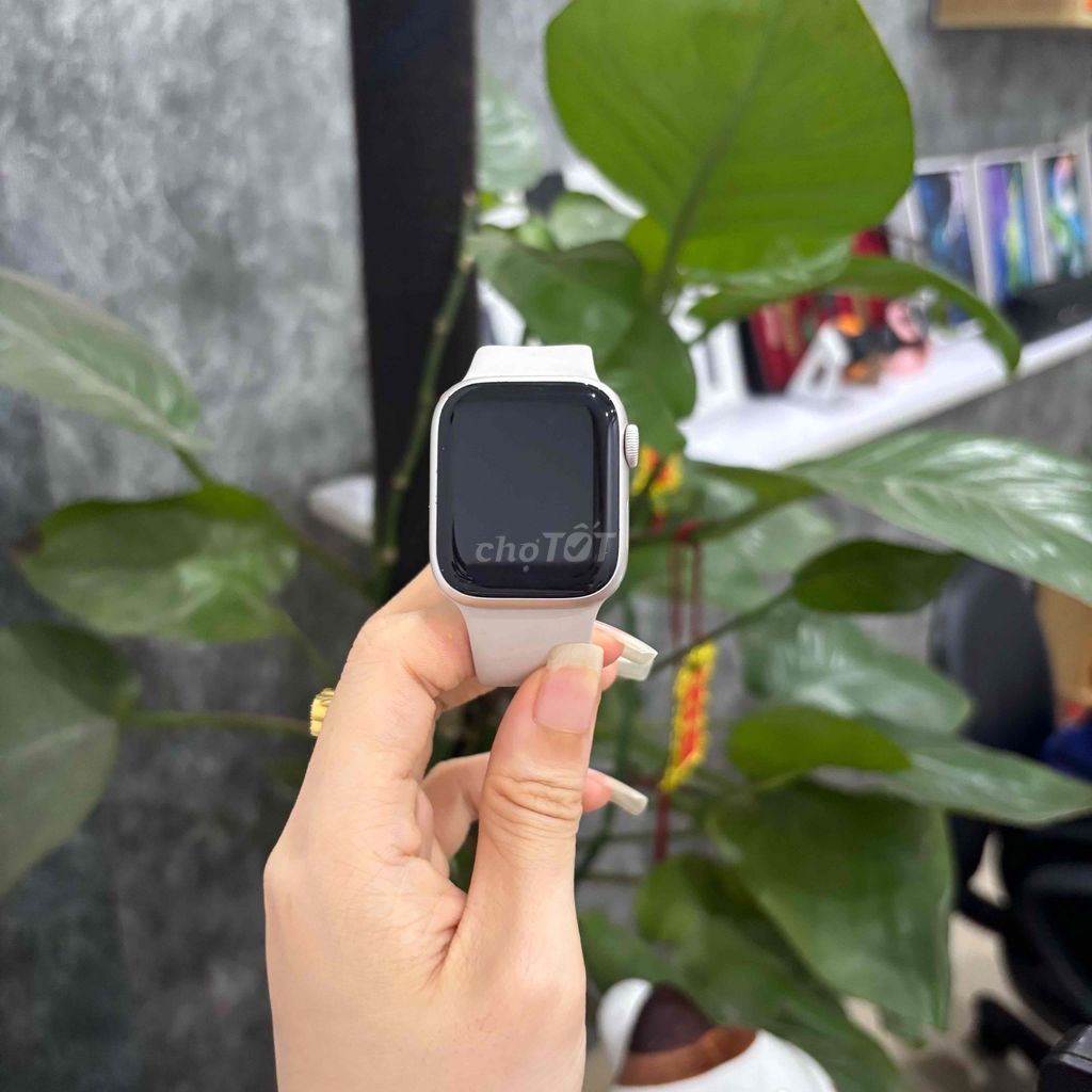 Apple Watch S9 41mm Starlight Cả nam và nữ. Mua bán Thiết bị đeo thông minh tại Quận Thanh Xuân Hà Nội được đăng bởi Thu Trang hình 1