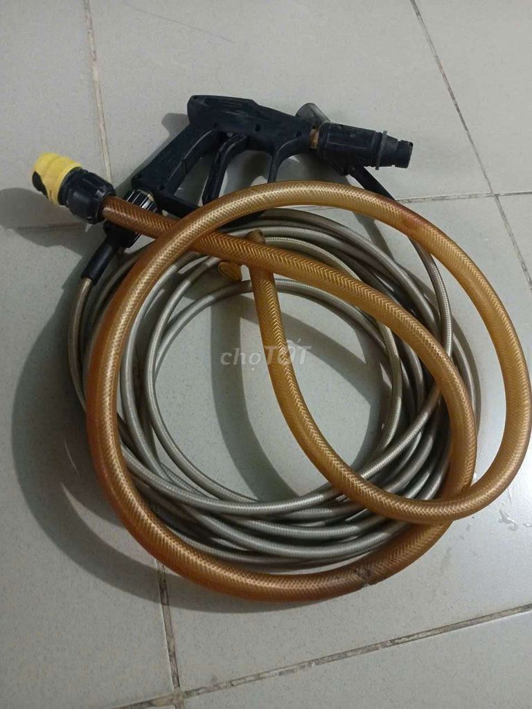 Vòi xịt rửa xe 7m Đen, vàng đồng. Mua bán Đồ chuyên dụng, Giống nuôi trồng tại Thành phố Thuận An Bình Dương được đăng bởi NHÀ BÉ CỌP hình 1