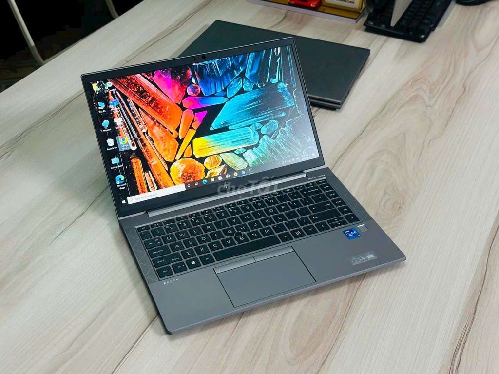 HP Zbook Firefly 14G8 i7/32G/256G/T500