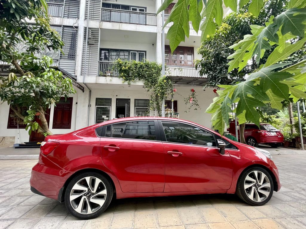 Kia Rio 2015 1.4AT phom mới. Mua bán Ô tô tại Quận Tây Hồ Hà Nội được đăng bởi Đỗ Tiến Dũng hình 1