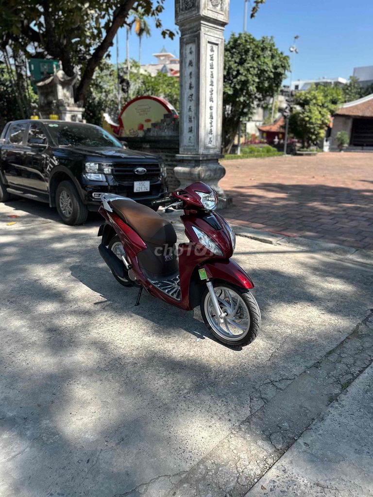 Vision 2022 chính chủ lăn tay Máy zin nilong cả xe. Mua bán Xe máy tại Quận Lê Chân Hải Phòng được đăng bởi Nguyễn Thế Hiếu hình 3