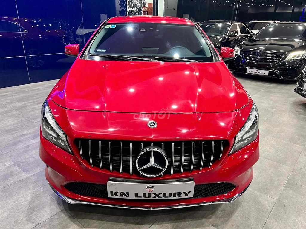 Mercedes Benz CLA Class 2018 CLA 200 - 42000 km. Mua bán Ô tô tại Quận 7 Tp Hồ Chí Minh được đăng bởi Lê Văn Út hình 2