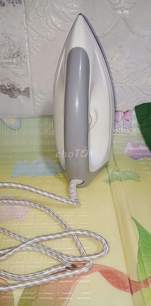 Bàn ủi khô Kim Cương KCBU-T602 Trắng, Xám. Mua bán Nội thất, đồ gia dụng khác tại Quận 6 Tp Hồ Chí Minh được đăng bởi trần hùng hình 1