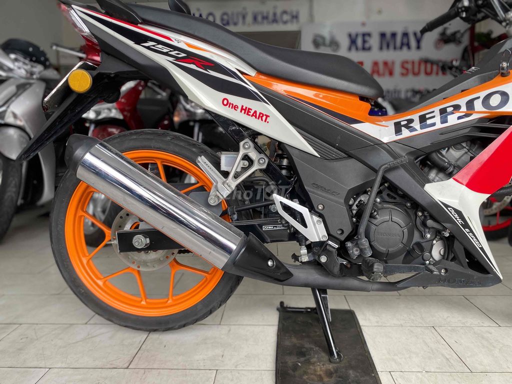 Honda Sonic 150 đk 2020 màu cam đen chính chủ. Mua bán Xe máy tại Quận 12 Tp Hồ Chí Minh được đăng bởi Xe Máy Hoàng Giang An Sương  hình 6