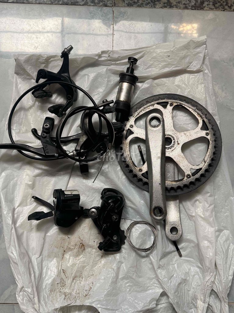 tháo xe dư bán. Mua bán Phụ tùng xe tại Quận Tân Phú Tp Hồ Chí Minh được đăng bởi M hình 1