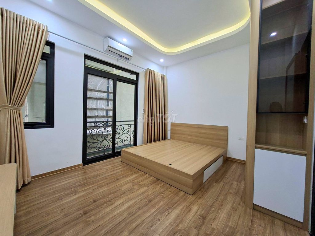 Продается дом площадью 37 м² в Тан Суане, Фам Ван Донг, с лифтом