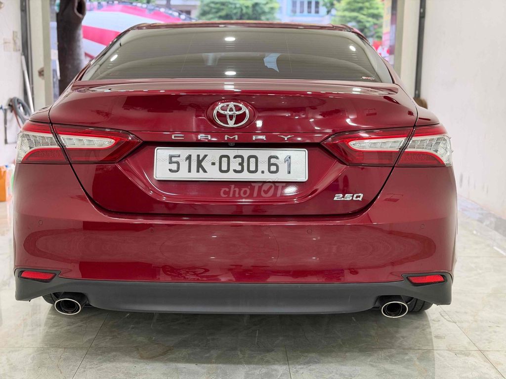 Toyota Camry 2021 2.5Q  32000 km full lịch sữ hãng. Mua bán Ô tô tại Quận 12 Tp Hồ Chí Minh được đăng bởi Tân hình 4