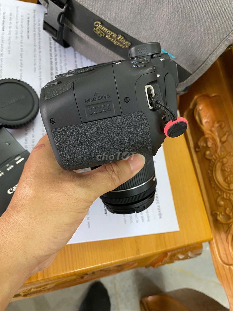 Bộ Canon 90D Kèm lens Mới không tỳ vết tầm 1K shot