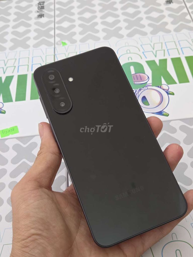 Samsung Galaxy A26 𝟐𝟓𝟔𝐆𝐁 Likenew Chính Hãng VN. Mua bán Điện thoại tại Quận Hải Châu Đà Nẵng được đăng bởi MiPhone hình 1