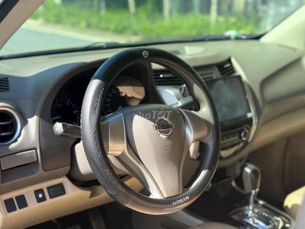 Nissan Navara 2017 EL 2.5 AT 2WD - 180000 km. Mua bán Ô tô tại Quận Hà Đông Hà Nội được đăng bởi Đỗ Tiên  hình 9