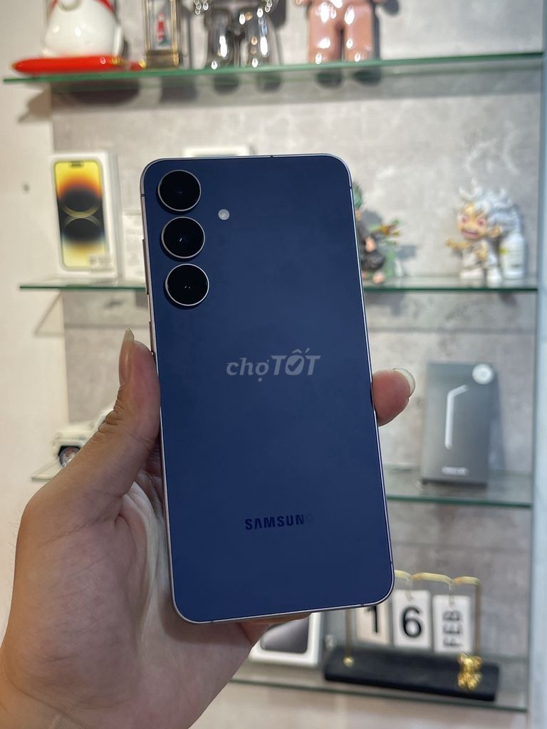 Samsung S25 FE 256GB 98%. Mua bán Điện thoại tại Quận 3 Tp Hồ Chí Minh được đăng bởi Tuấn 2hand Store hình 1