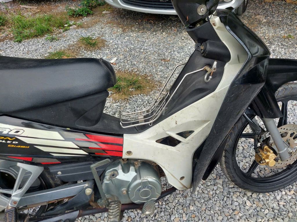 Bán xe Sirius mầu đen còn tốt chính chủ. Mua bán Xe máy tại Quận Hoàng Mai Hà Nội được đăng bởi hoàng lan hình 2