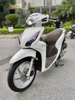 Vision trắng 2016 - nguyên bản 1 ch- máy zin êm. Mua bán Xe máy tại Quận Hoàng Mai Hà Nội được đăng bởi Xe Máy Quân Oanh  hình 1