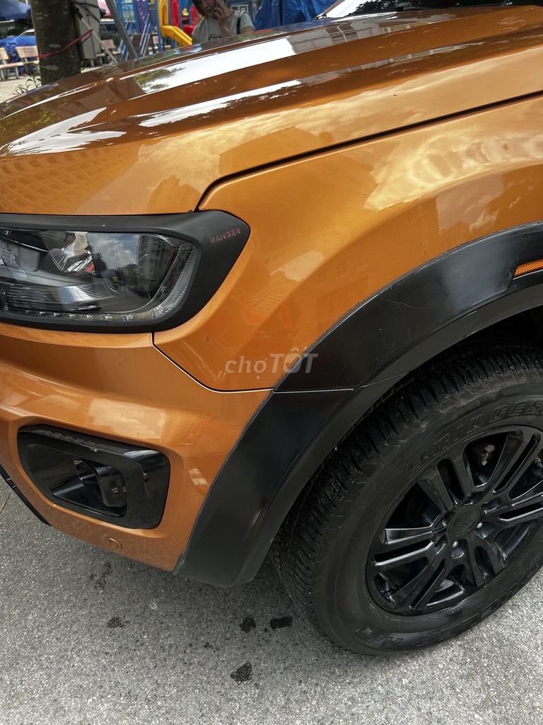 Ford Ranger 2020 Wildtrak 2.0L 4x4 AT - 98000 km. Mua bán Ô tô tại Quận Hà Đông Hà Nội được đăng bởi Dung Bui hình 4