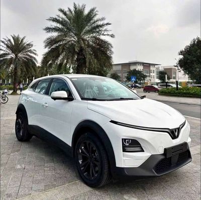 VinFast VF6 ECO 2026 Trắng Điện